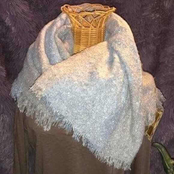 "Simply Southern" Blanket Scarf Color - Picture 1 of 11